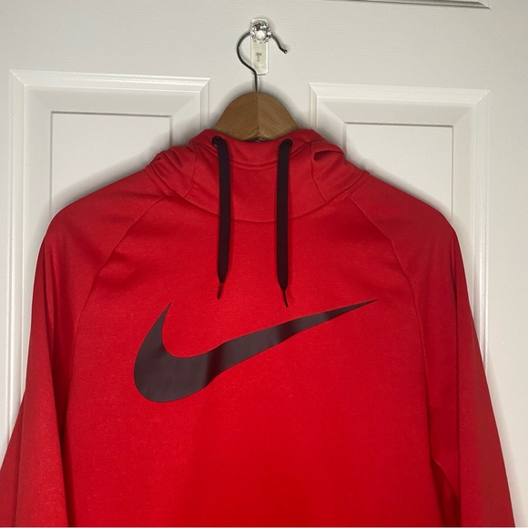 Nike Red Therma-Fit Hoodie | Size M | EUC - Picture 2 of 6